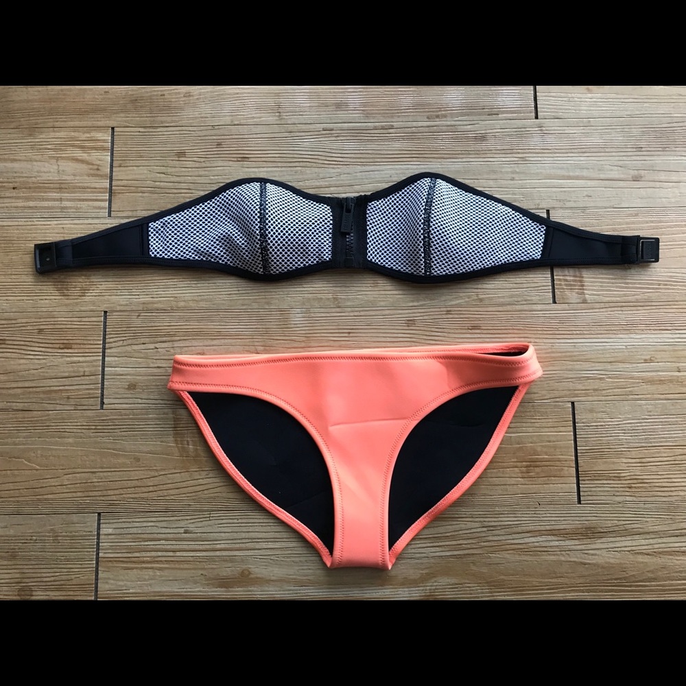 Triangl Bikini Set - image 1